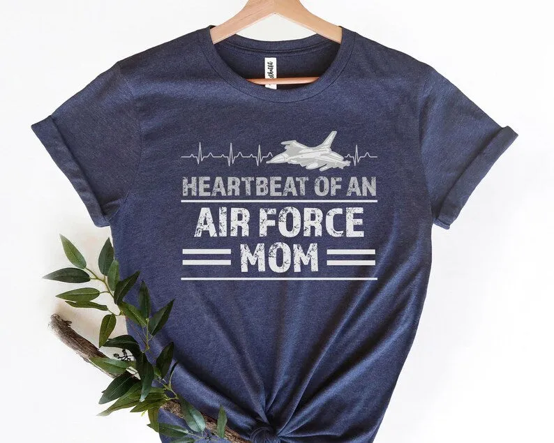 Adı: Heartbeat of an Air Force Mom Shirt Tribute to Mothers
