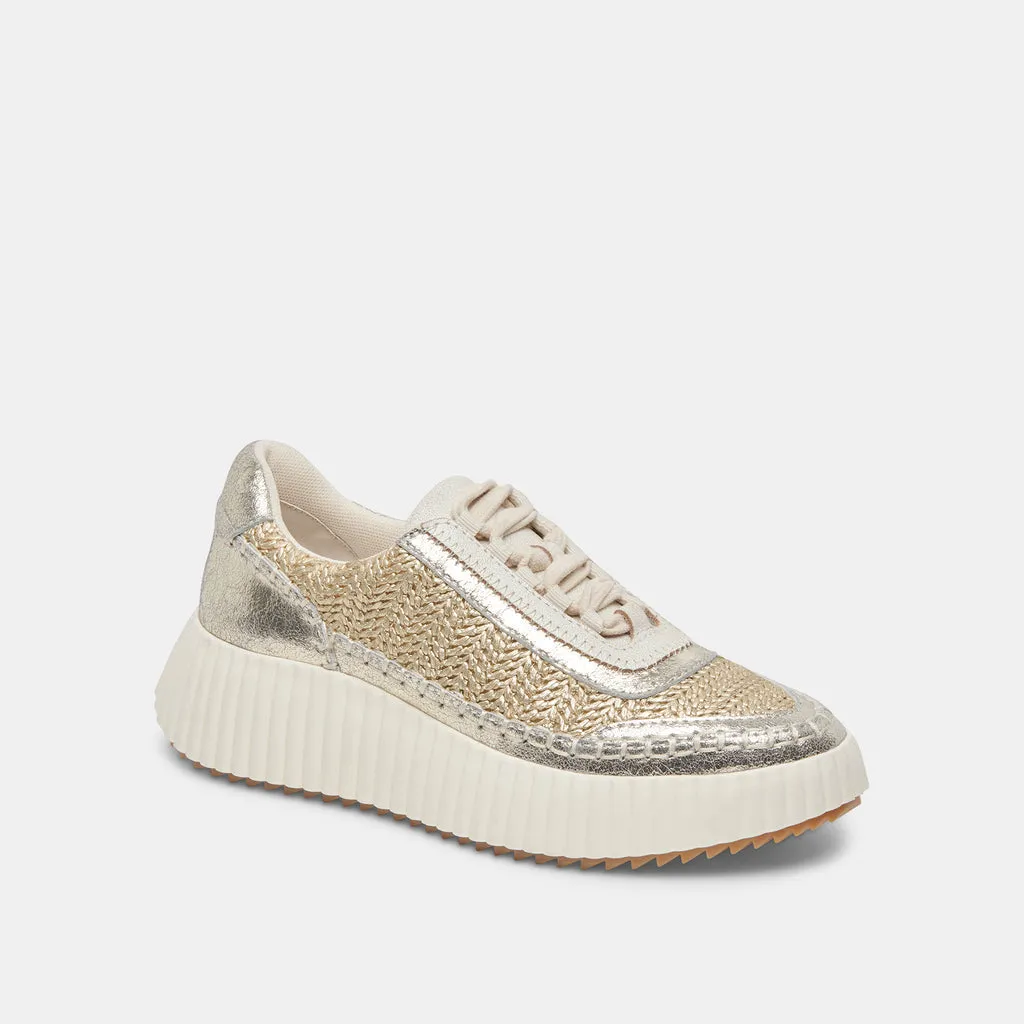 Dolen Sneakers