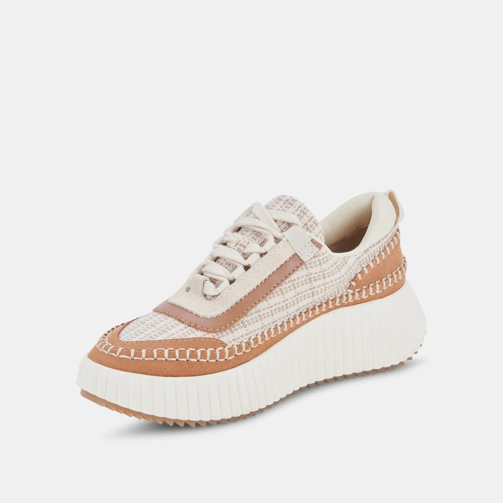 Dolen Sneakers
