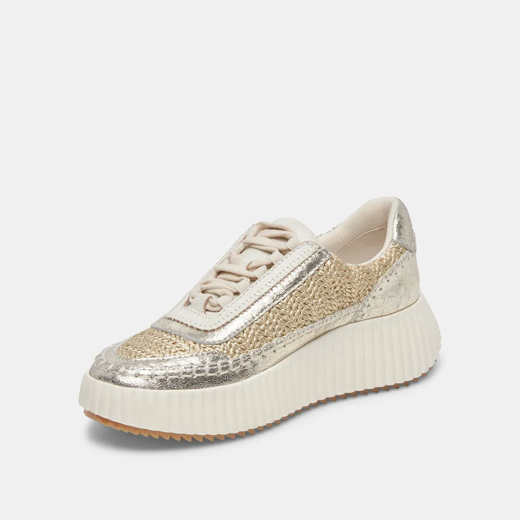 Dolen Sneakers