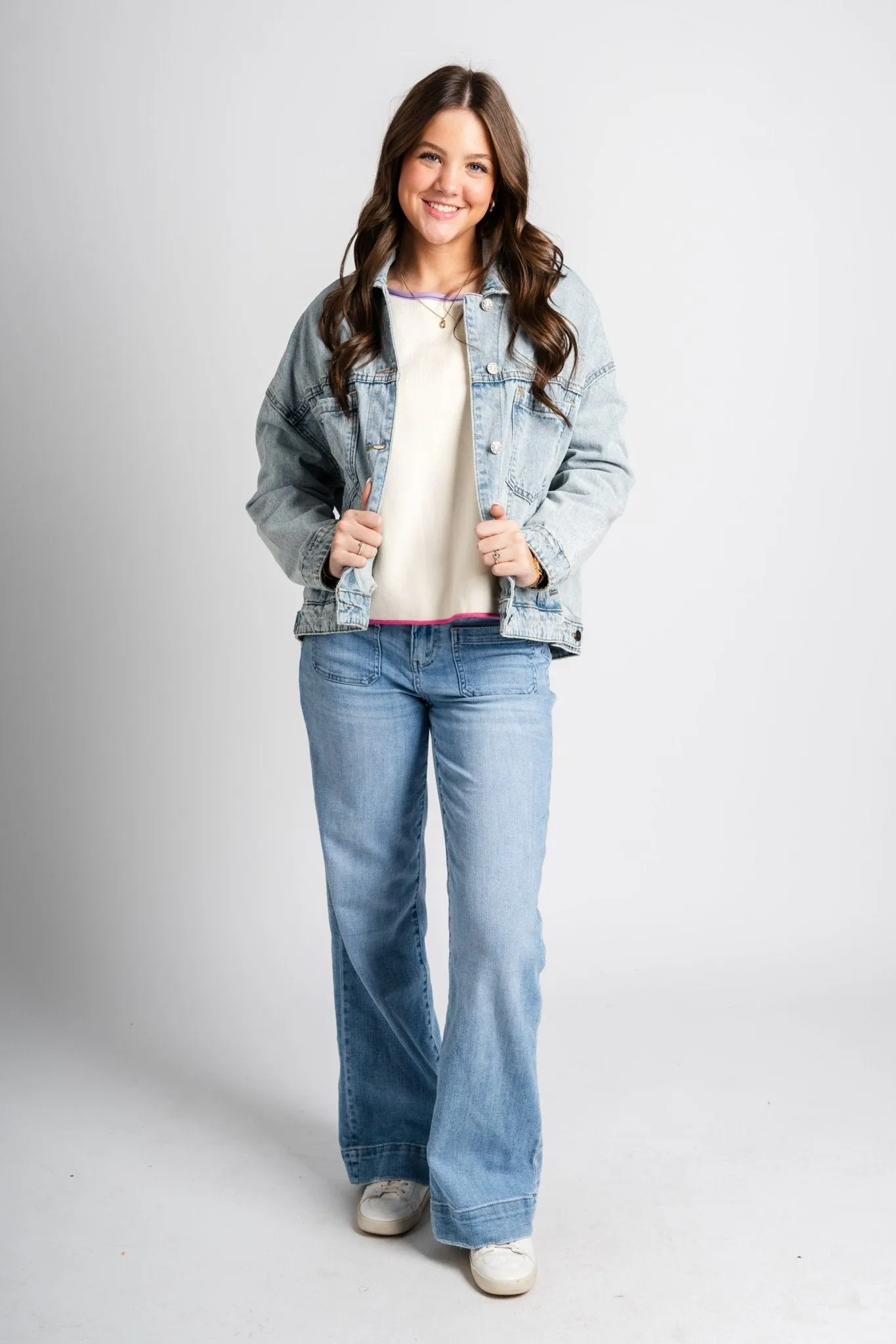 Pleated denim jacket light blue