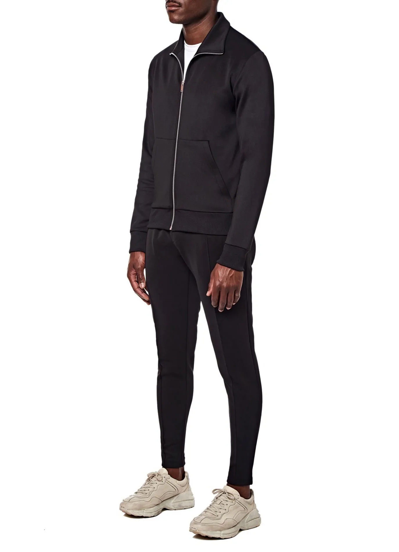 Trackpants