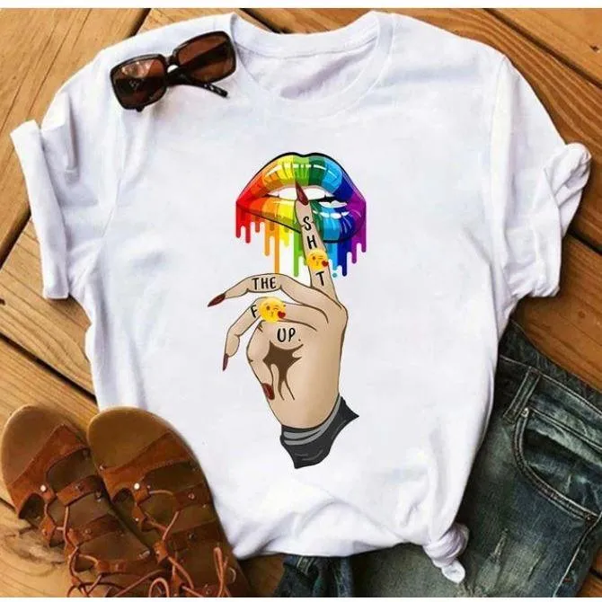 Women Awesome Fashionable Lips Print Design T Shirts