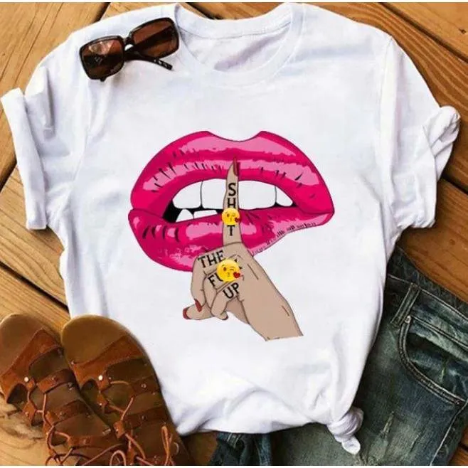 Women Awesome Fashionable Lips Print Design T Shirts