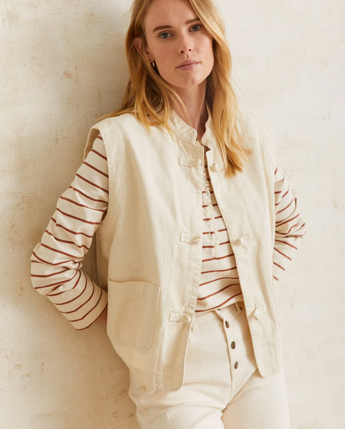 Yerse Waistcoat with self fabric rouleaux fastening Ecru